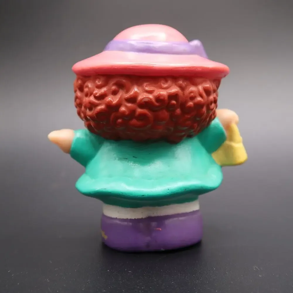 Fisher Price Little People Maggie Ready For Tea Replacement Pink Hat Glasses